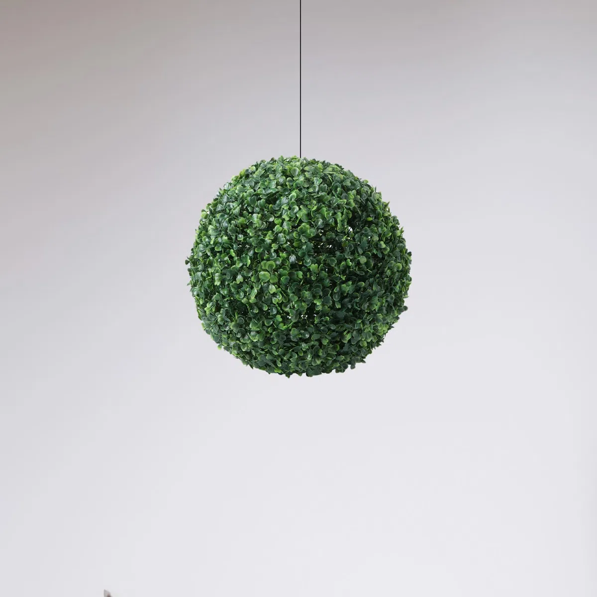 PRETYZOOM Boules Topiaires de de Boxwood Boule Topiaire Artificielle Pendentif de de Baseball pour Fête de Mariage Jardin d'intérieur Décoration extérieure 36 cm