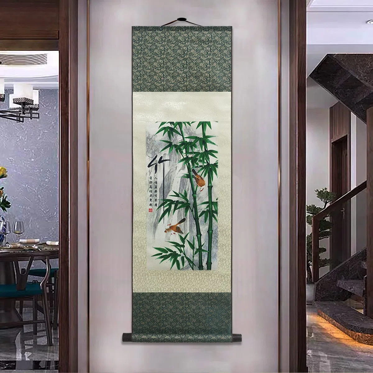Peinture en Soie Décoration Murale Asiatique Défilement ​Peinture 4 Fleurs D'hommes Justes - Prune Orchidée Bambou Chrysanthème - Bambou Art Chinois à Suspendre Décoration Orientale (94 x 30cm)