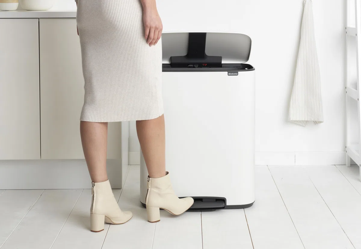 Brabantia - 211447 - Poubelle à pédale Bo, Avec 2 seaux intérieurs, Blanc, 2 x 30 L