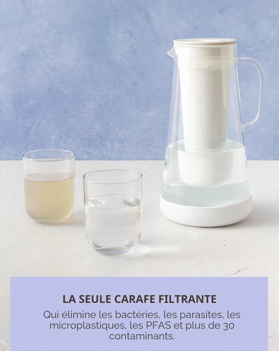 LifeStraw Home Carafe filtrante d'eau en verre avec base en silicone; Protection contre bactéries, parasites, microplastiques, plomb, mercure, PFAS et autres produits chimiques; 1,6 L, White (blanc)