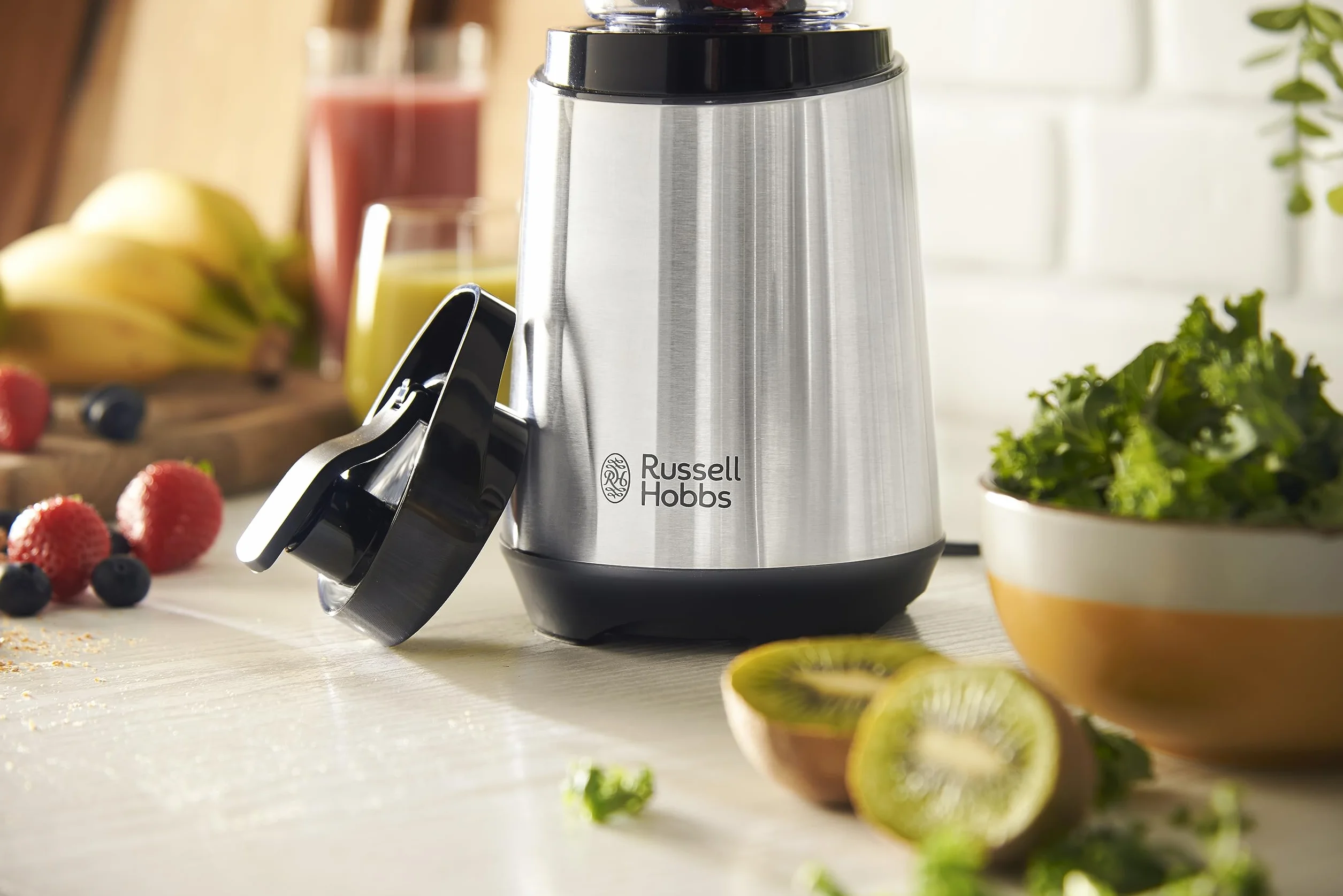 Russell Hobbs Blender [Portable, Compact, Léger] Mixeur (Puissant, 1 gourde portable 600ml + couvercle inclus sans BPA, Smoothie, Shaker protéine, lames en acier inox, lave-vaisselle) 23472-56