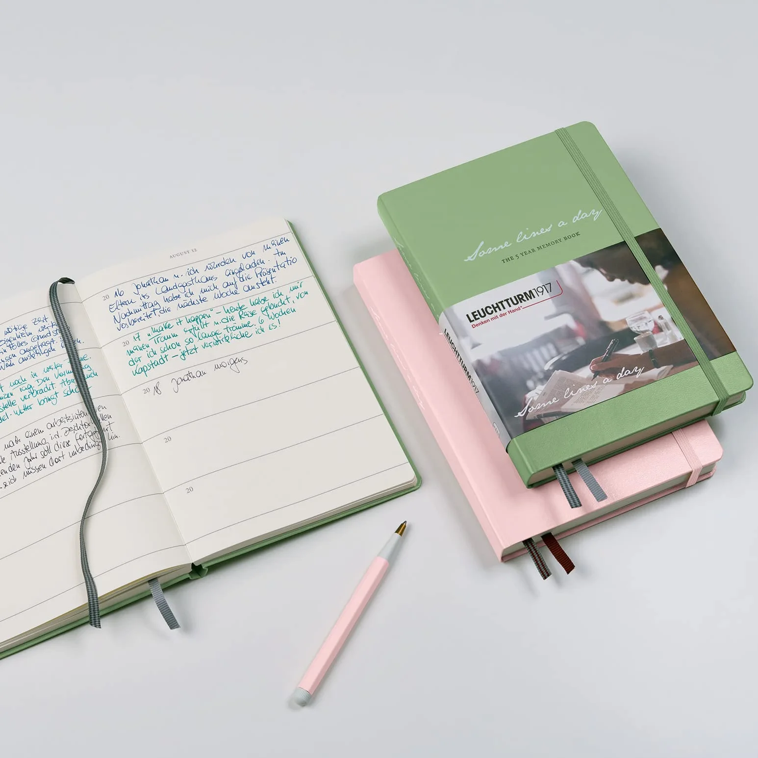 LEUCHTTURM1917 Some Lines A Day Journal sur 5 ans Medium A5 Couverture rigide Lilac