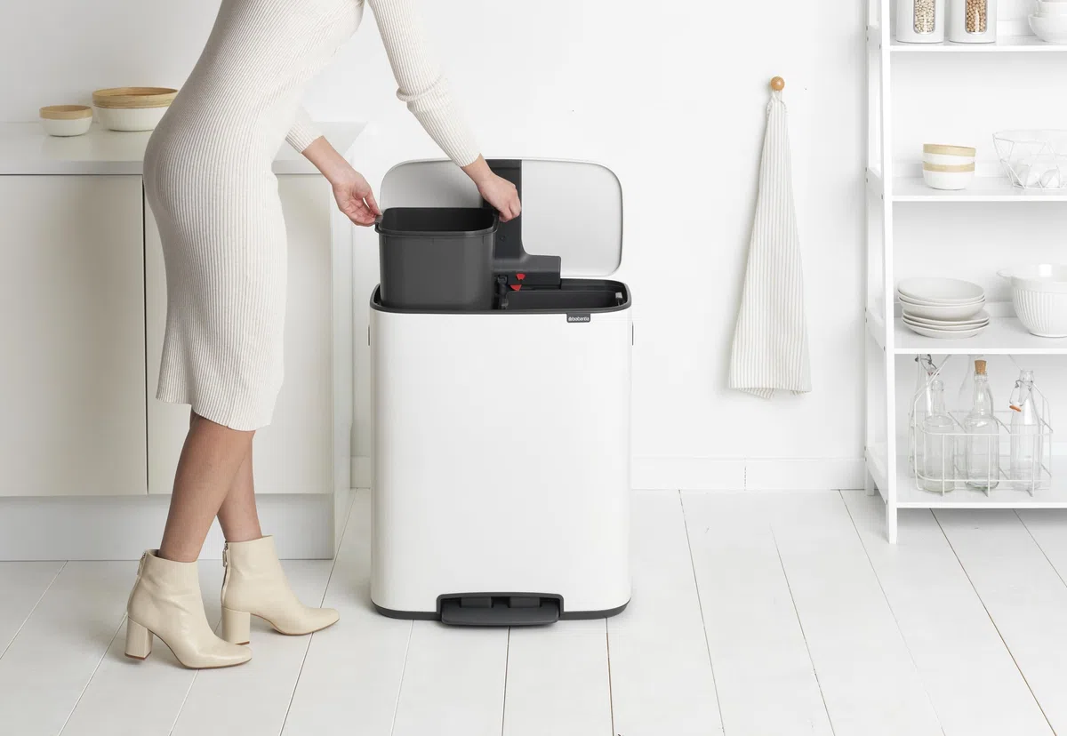 Brabantia - 211447 - Poubelle à pédale Bo, Avec 2 seaux intérieurs, Blanc, 2 x 30 L