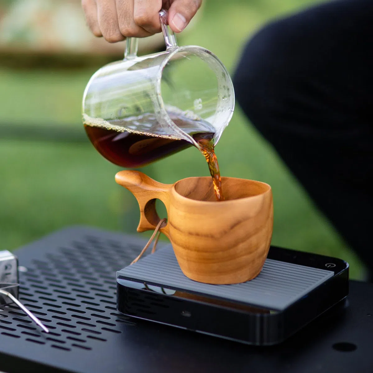 Cafetière Pour-Over en Verre 600ml - Manuelle avec Filtre et Couvercle - Infusée à la Main - Verseuse Transparente