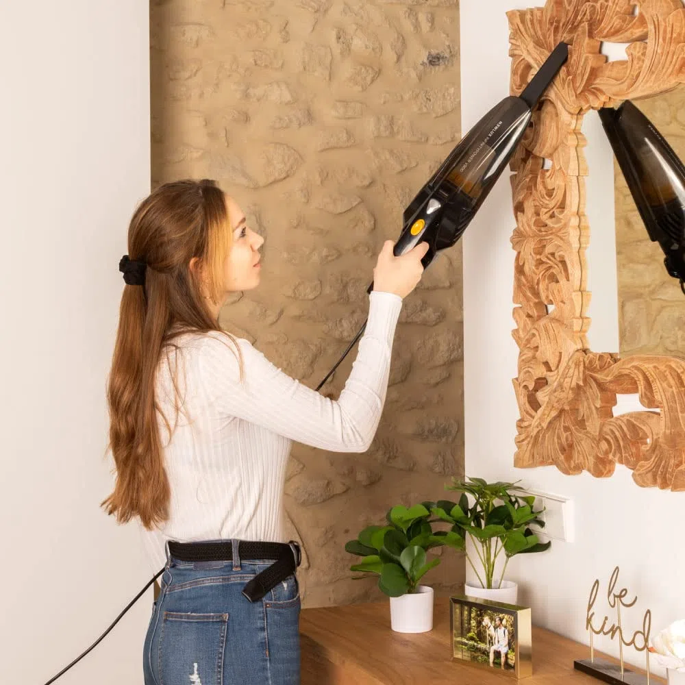 SAMBA NEWLUX- Aspirateur Balai avec Fil Vertical et à Main Mod Aspirateur Balai sans Sac 2 en 1, 800W, Léger, San Sac, Filtre HEPA, Boîte à poussière de 0.5 l.