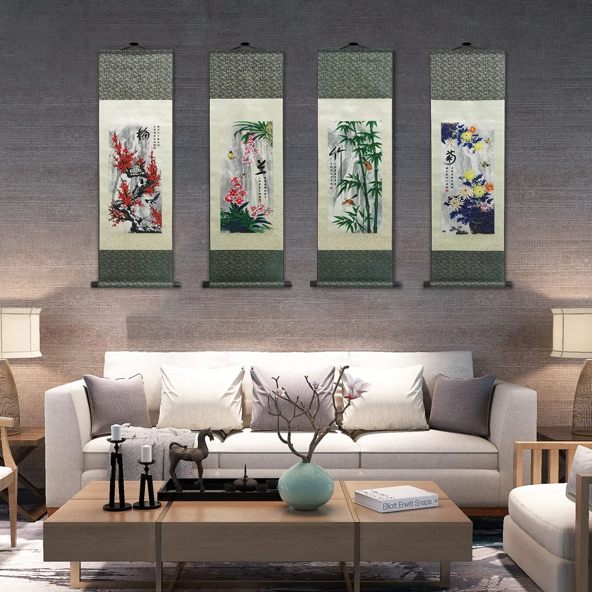 Peinture en Soie Décoration Murale Asiatique Défilement ​Peinture 4 Fleurs D'hommes Justes - Prune Orchidée Bambou Chrysanthème - Bambou Art Chinois à Suspendre Décoration Orientale (94 x 30cm)