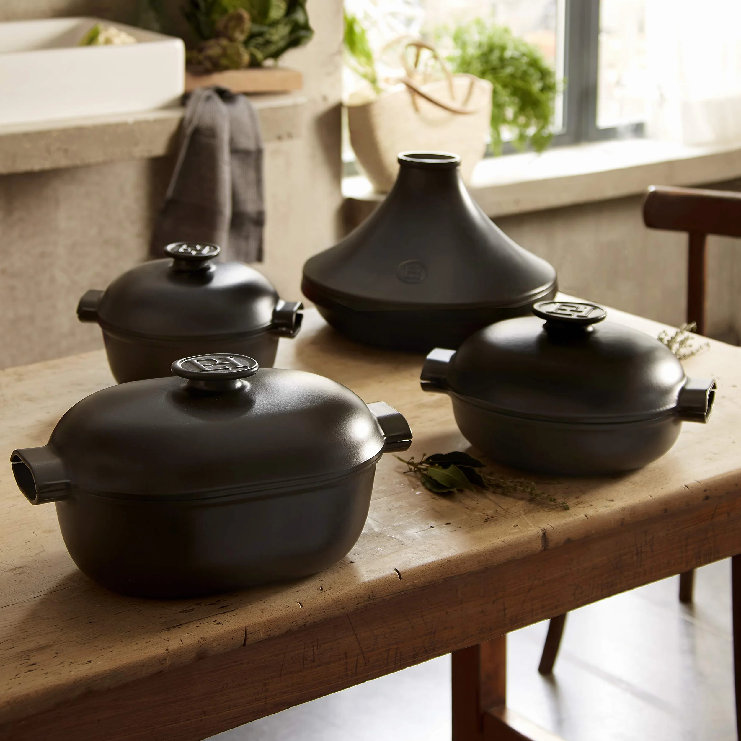 Emile Henry EH7A9566 Tajine Delight Céramique Induction, 4 litres, Noir, Ardoise
