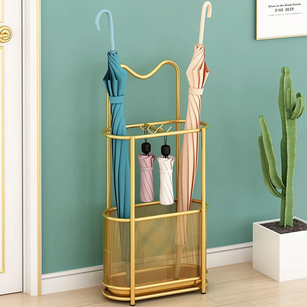 Porte-parapluie en métal doré support autoportant avec crochets et plateau d'égouttement
